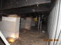 What is the minimum height of the crawl space under a mobile home?