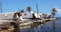 How can I tell how hurricane resistant a Florida mobile home is before I buy it?